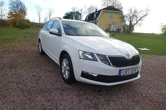 Skoda Octavia 2020 photo 3