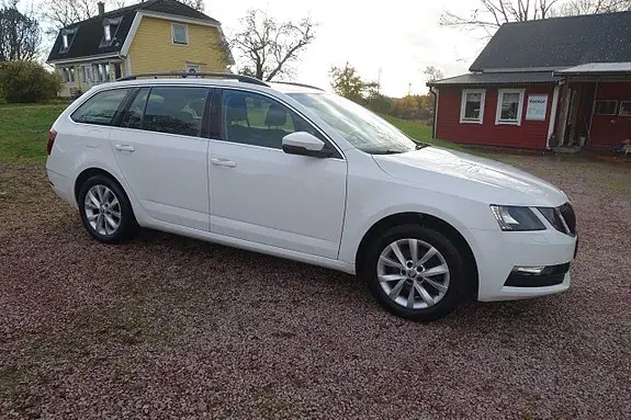 Skoda Octavia 2020 photo 5