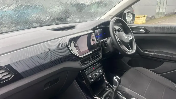 Volkswagen T-Cross 2023 photo 2