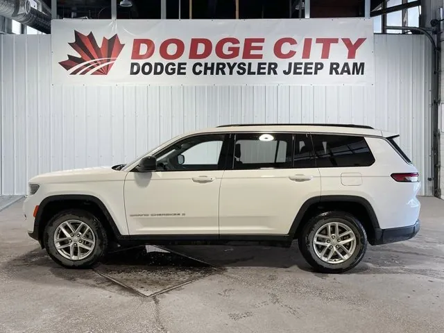 Jeep Grand Cherokee L 2024 photo 2