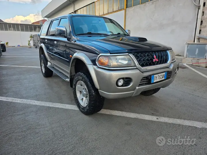 Mitsubishi Pajero Sport 2003 photo 5