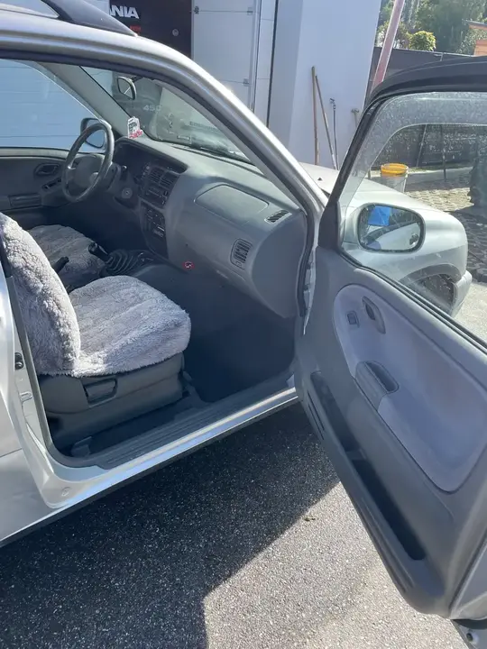 Suzuki Vitara 2001 photo 3