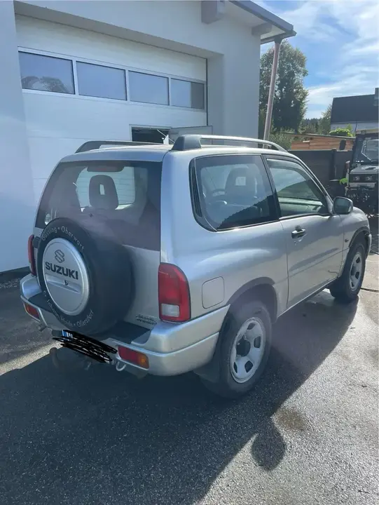 Suzuki Vitara 2001 photo 2