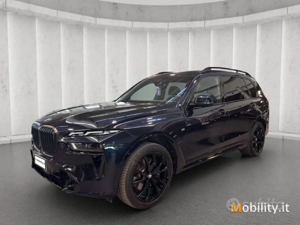 BMW X7