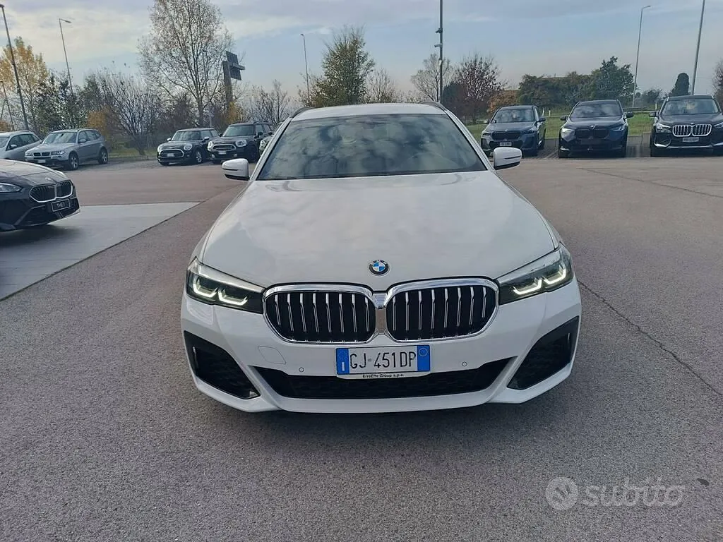 BMW 5 Series 2022 photo 2
