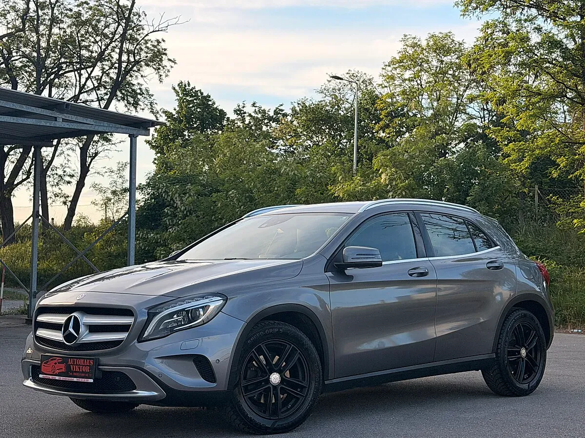 Mercedes-Benz Gla Class 2015 photo 2