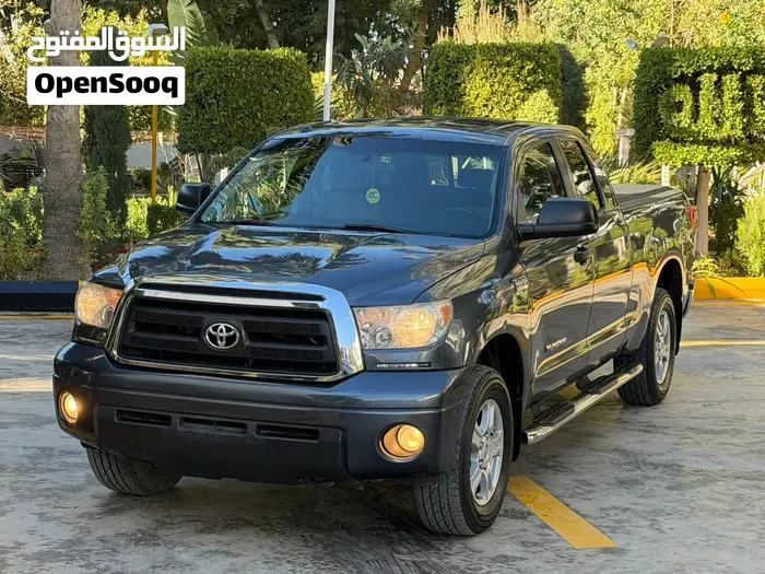 Toyota Tundra 2010 photo 3