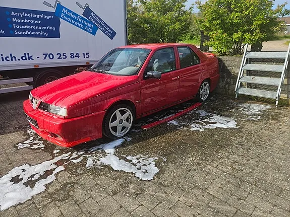 Alfa Romeo 155