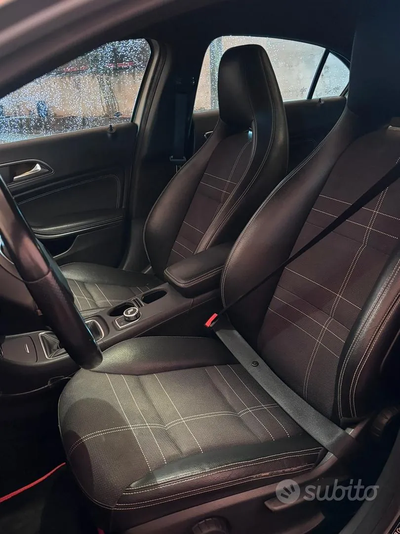 Mercedes-Benz A-Class 2016 photo 4