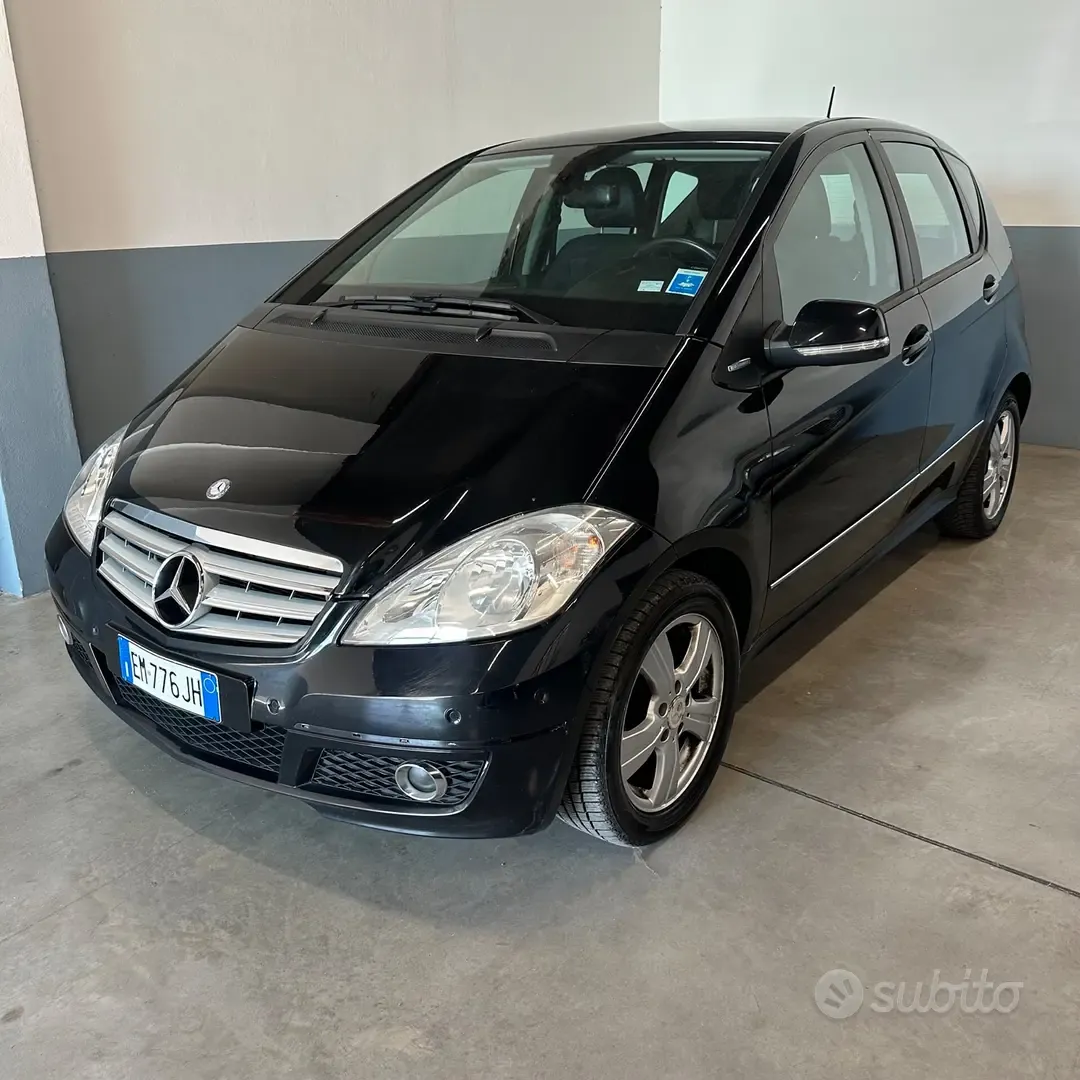 Mercedes-Benz A160