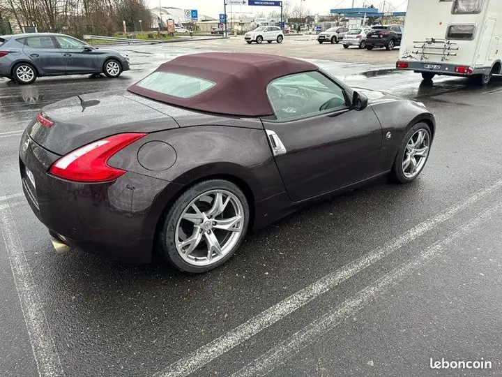 Nissan 370Z 2010 photo 3