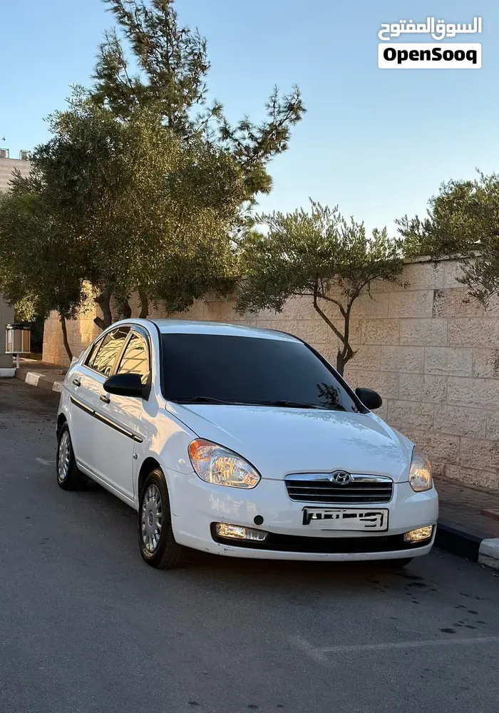Hyundai Verna 2009 photo 3