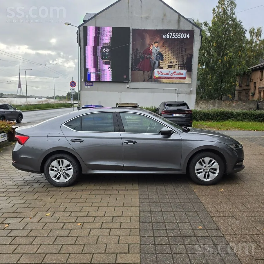 Skoda Octavia 2023 photo 4