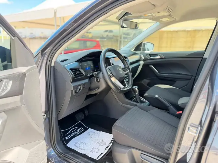 Volkswagen T-Cross 2023 photo 4