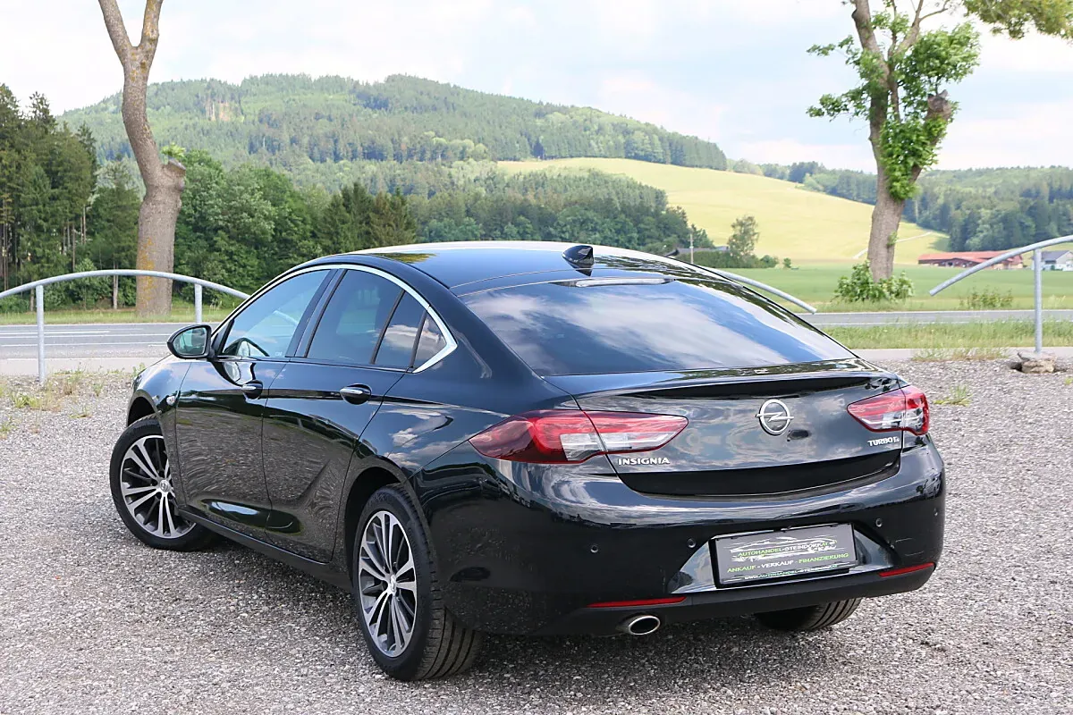 Opel Insignia 2018 photo 3