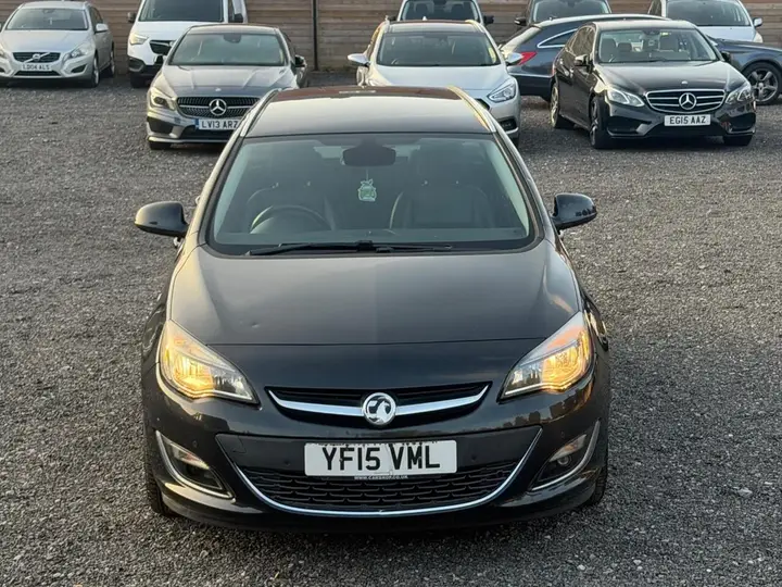 Vauxhall Astra 2015 photo 5
