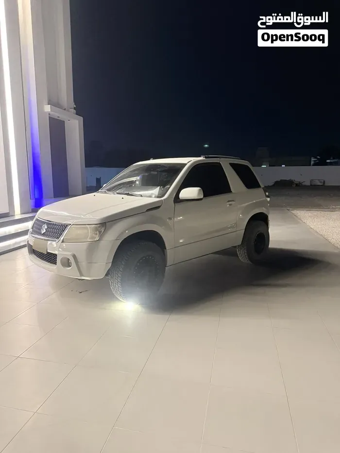 Suzuki Grand Vitara 2011 photo 3