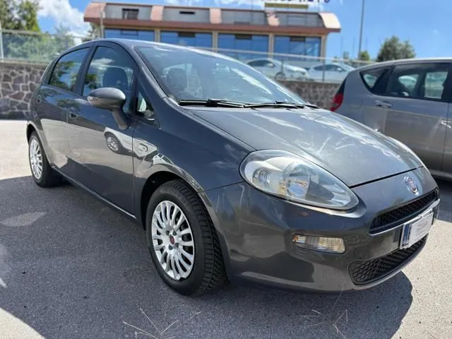Fiat Punto Evo 2011 photo 2
