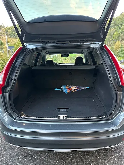 Volvo Xc60 2017 photo 2