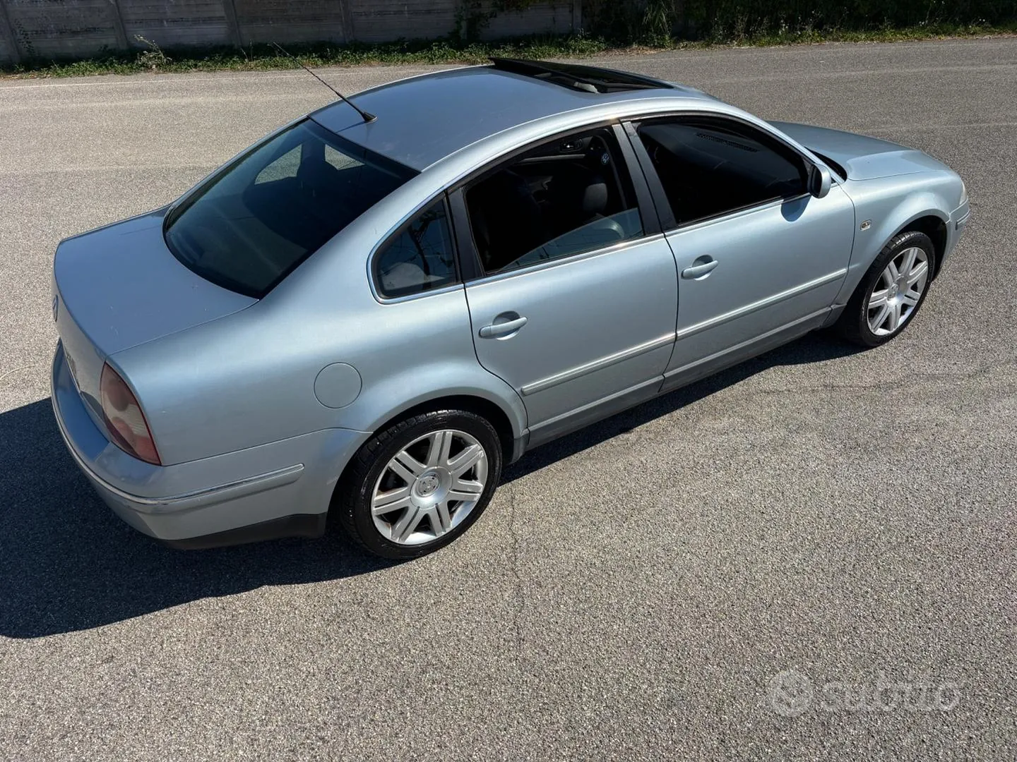 Volkswagen Passat 2001 photo 5