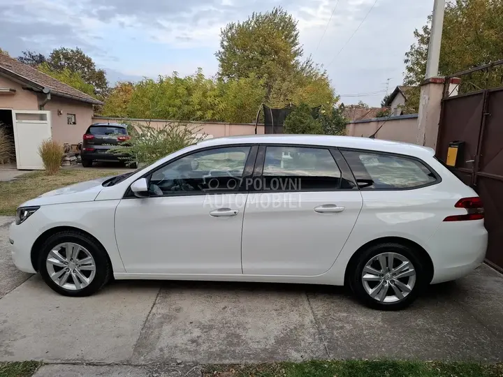 Peugeot 308 2014 photo 5