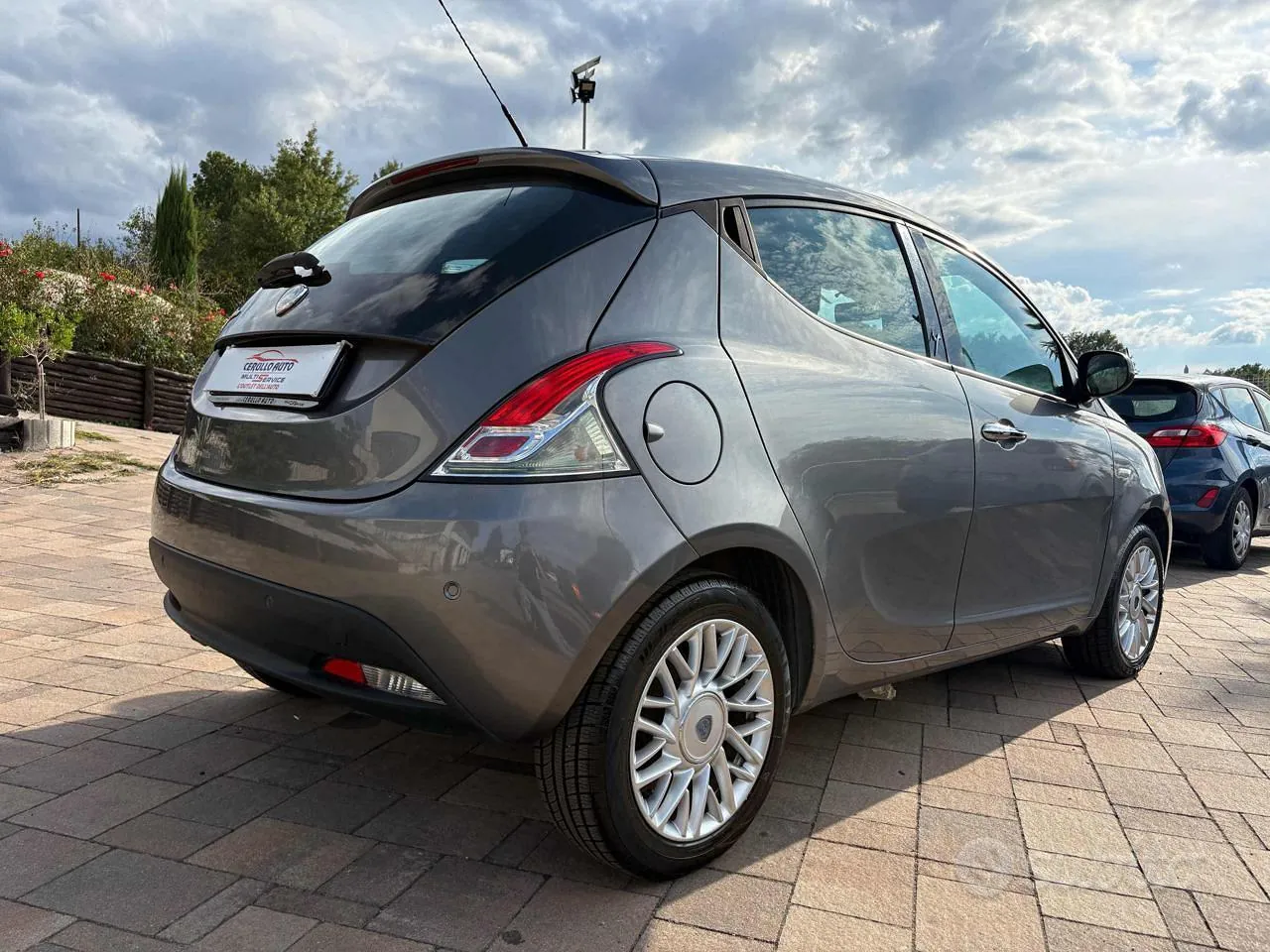 Lancia Ypsilon 2014 photo 3