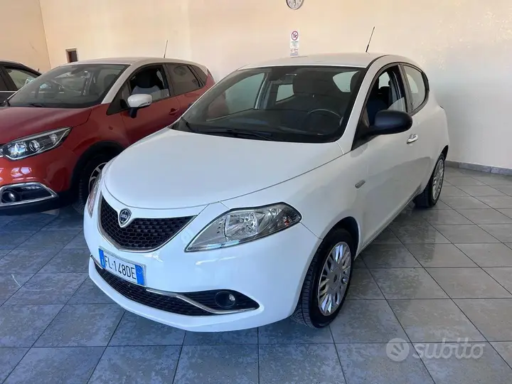 Lancia Ypsilon 2017 photo 3