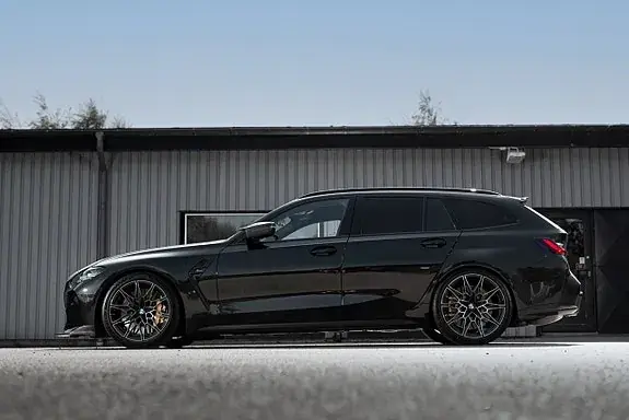 BMW M3 2024 photo 3