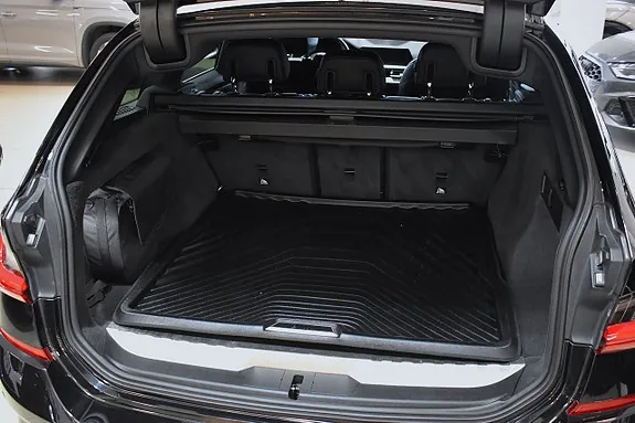 BMW 330E 2021 photo 5
