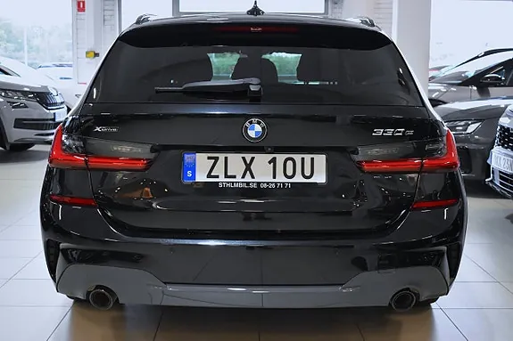 BMW 330E