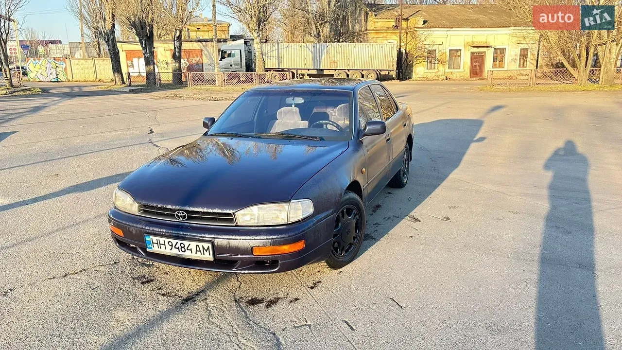 Toyota Camry 1992 photo 3