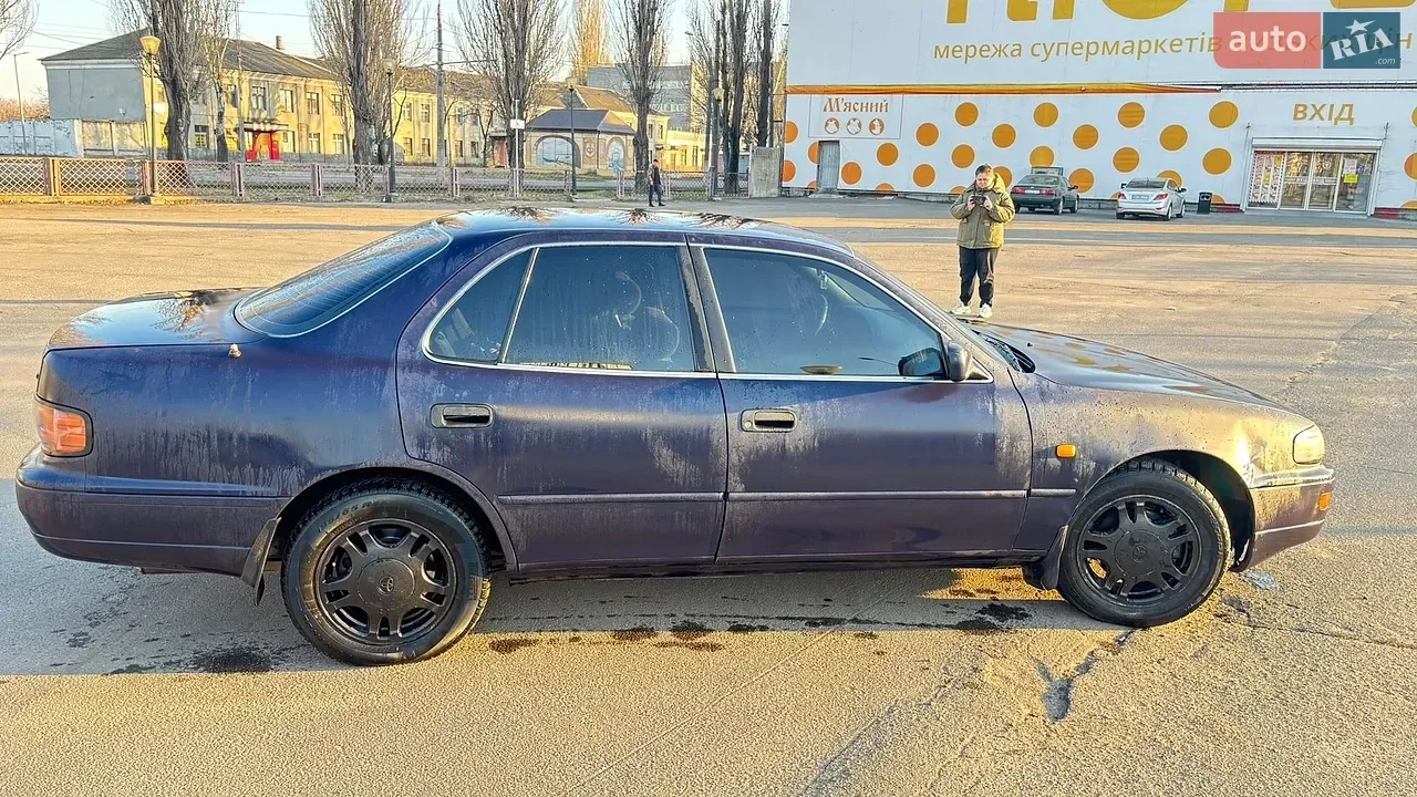 Toyota Camry 1992 photo 4