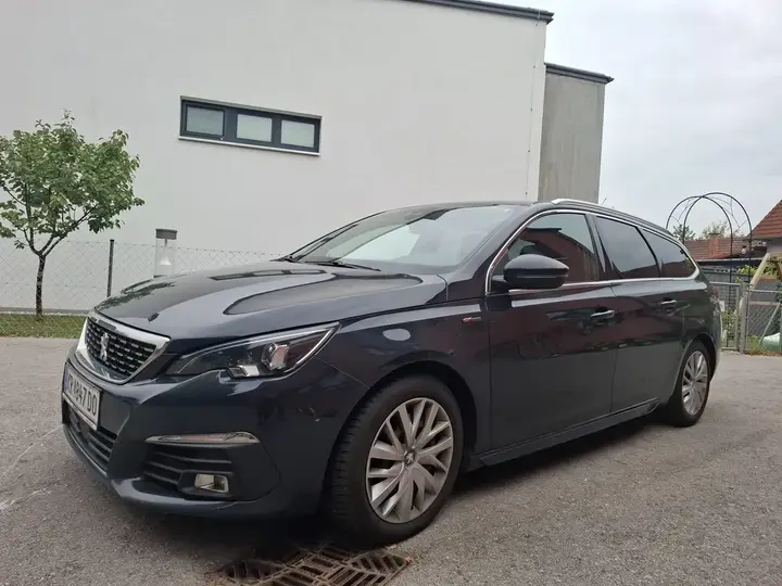 Peugeot 308 Sw 2018 photo 2