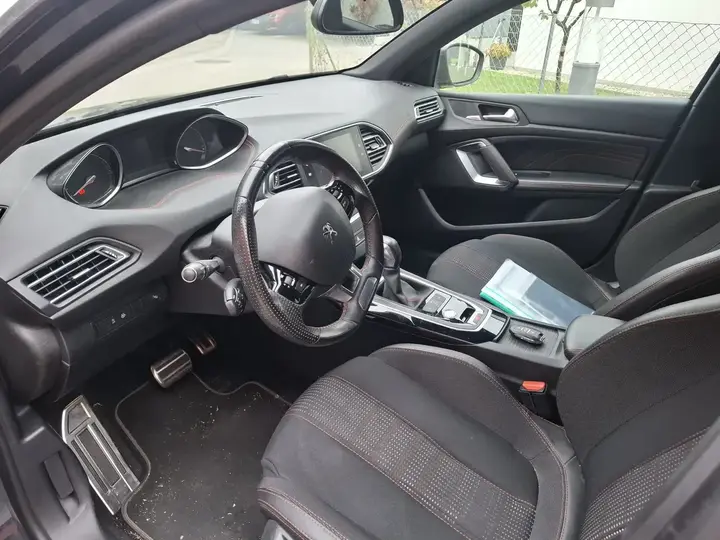 Peugeot 308 Sw 2018 photo 3