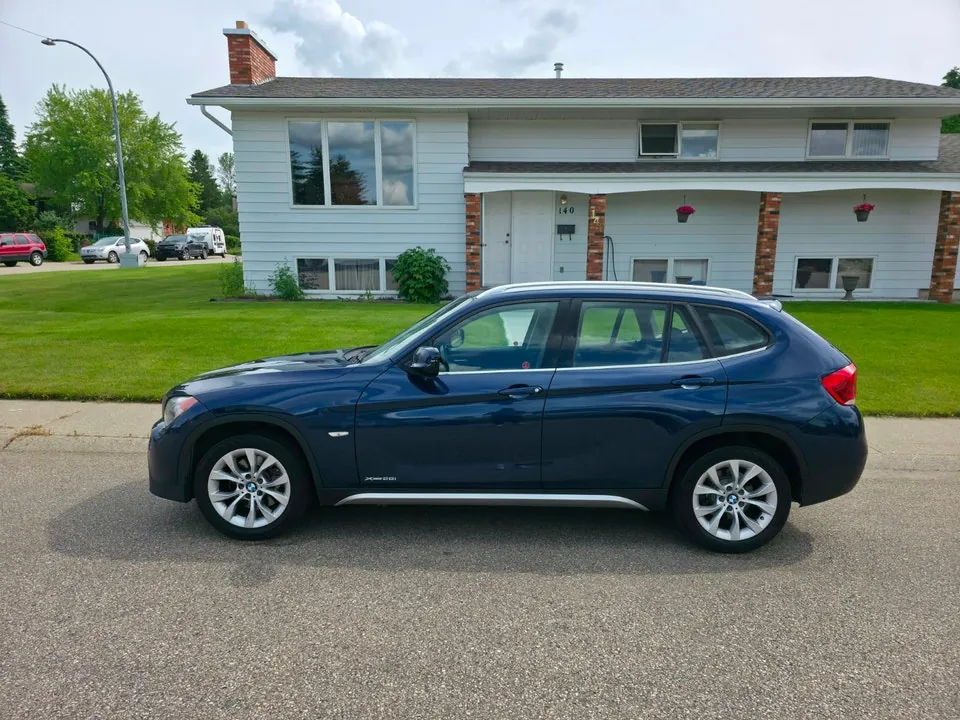 BMW X1 2012 photo 4
