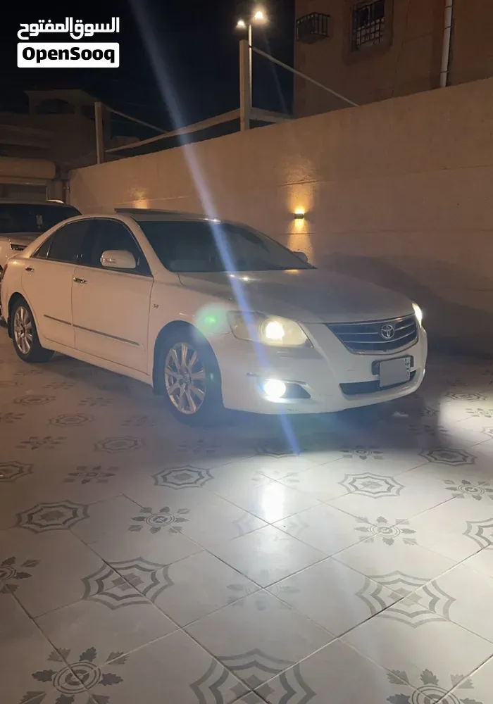 Toyota Aurion
