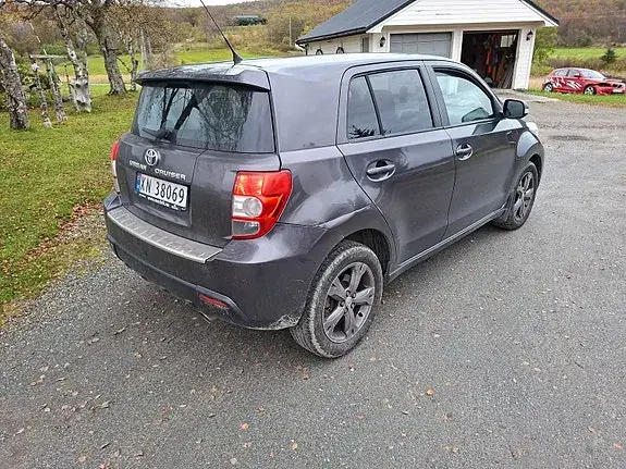 Toyota Urban Cruiser 2011 photo 4