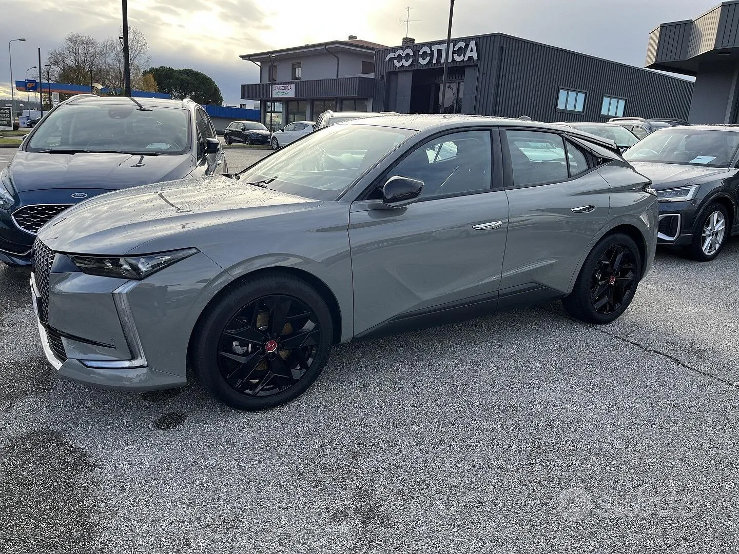 DS Automobiles 4