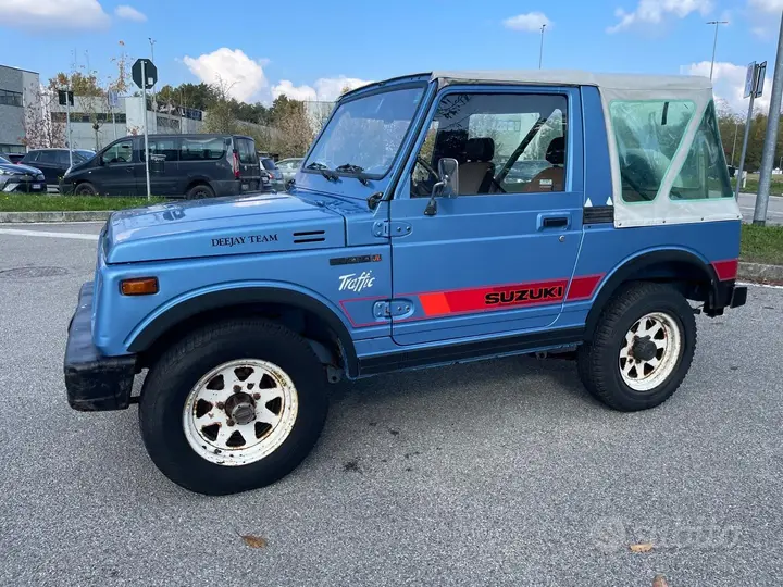 Suzuki Samurai