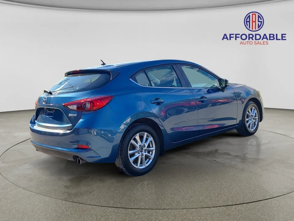Mazda Mazda3 2018 photo 5