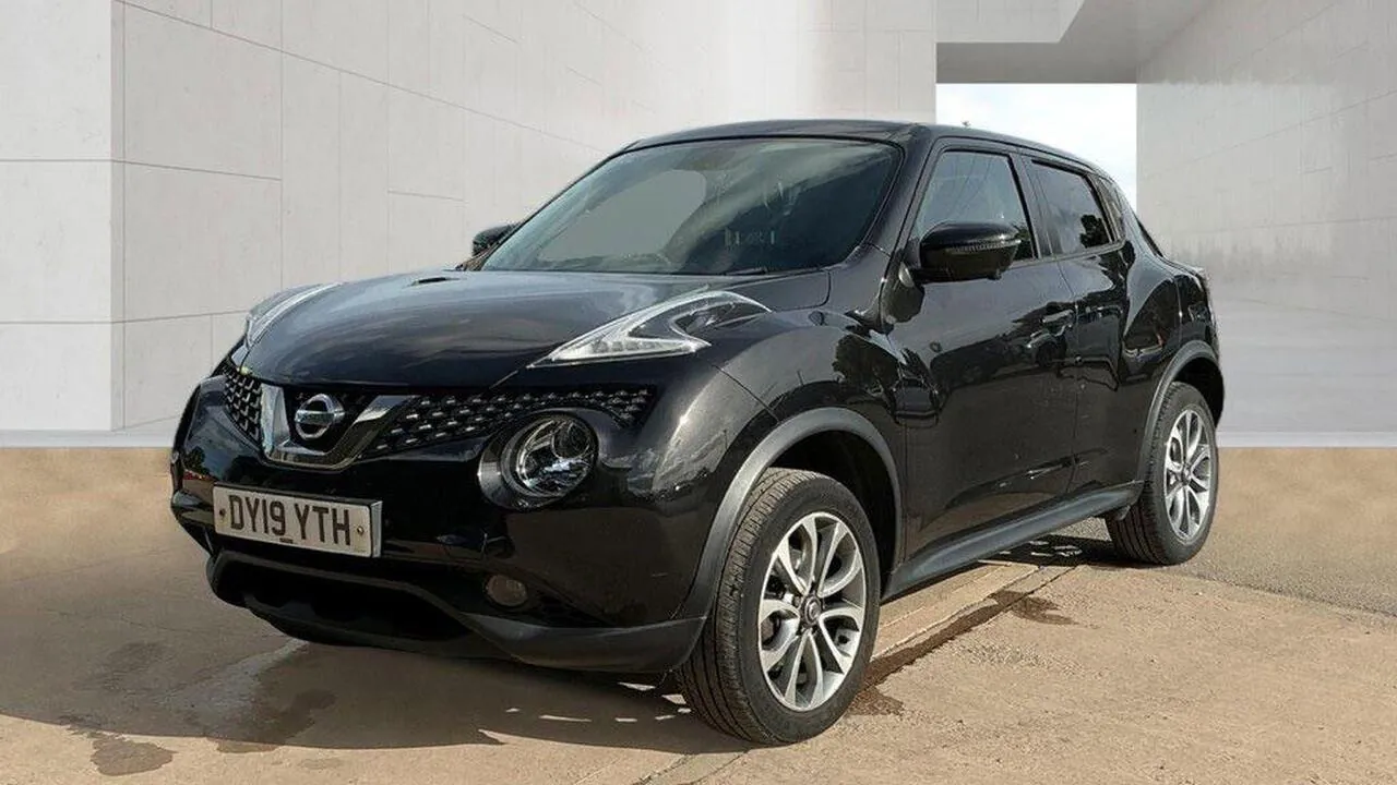 Nissan Juke 2019 photo 2