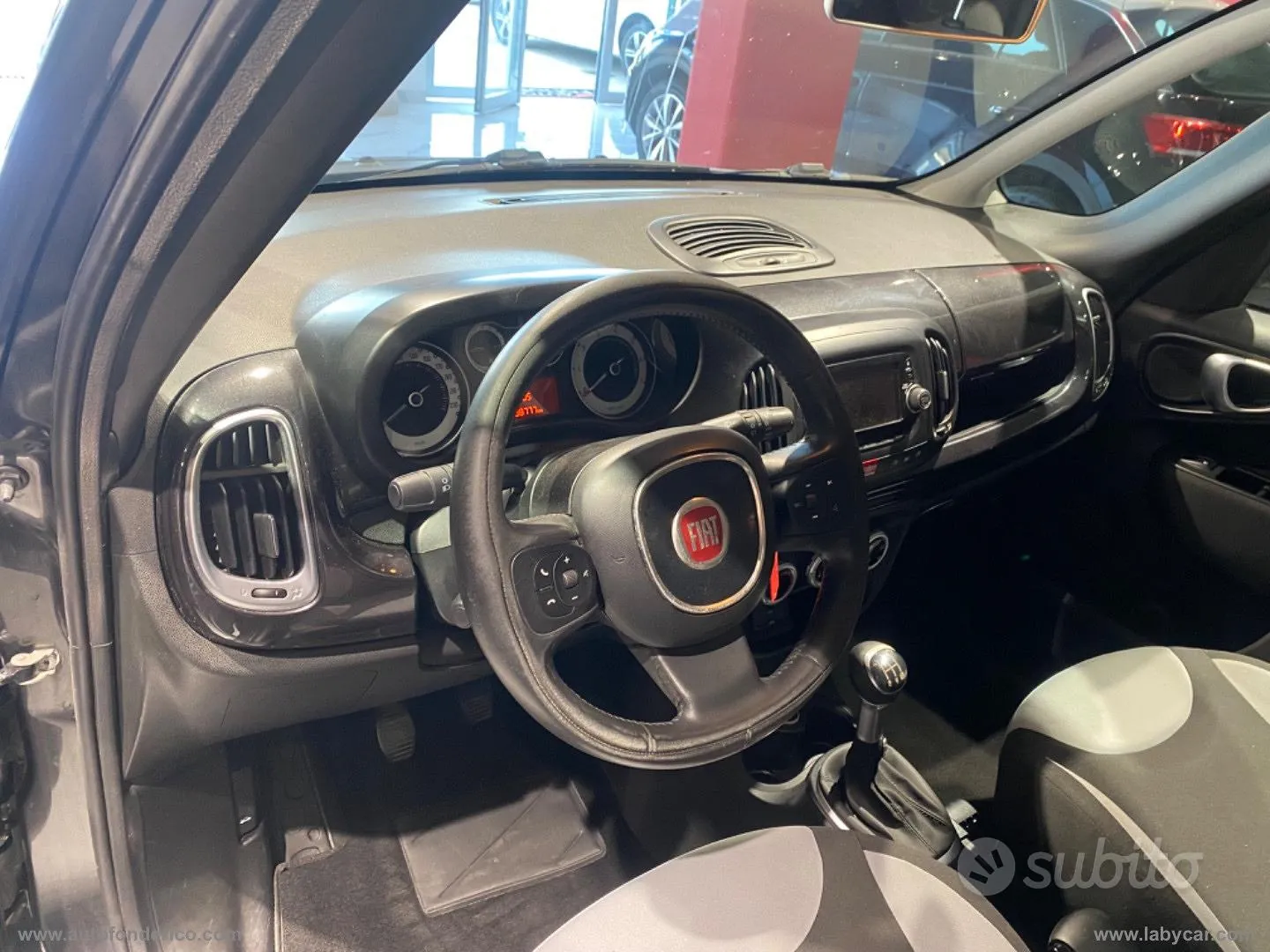 Fiat 500L 2014 photo 5
