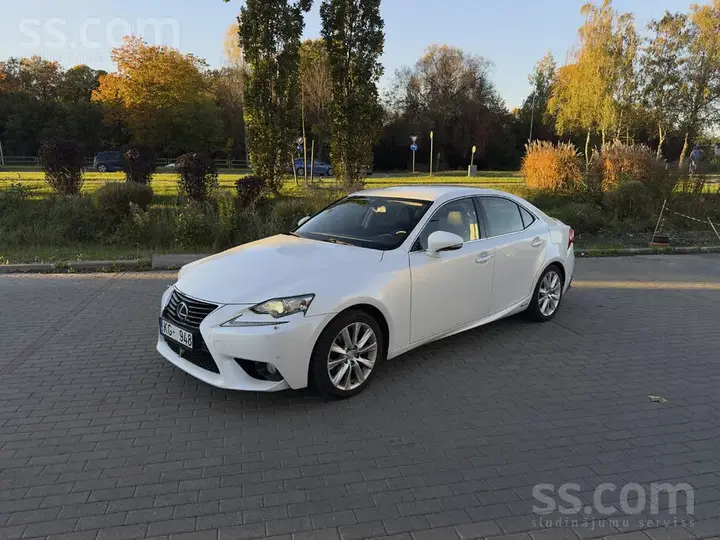 Lexus Is