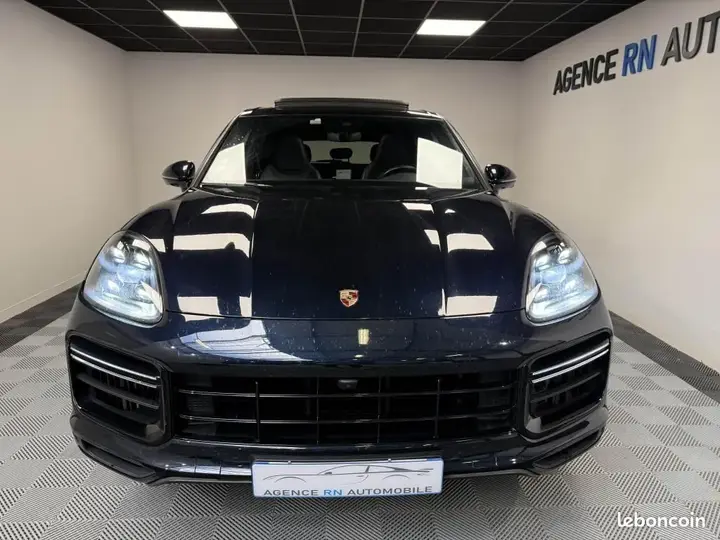 Porsche Cayenne 2018 photo 2