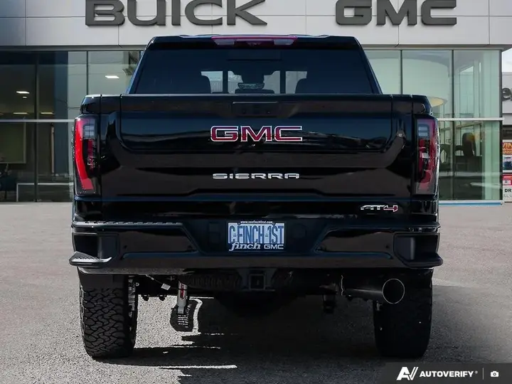 GMC Sierra 2500Hd 2026 photo 5