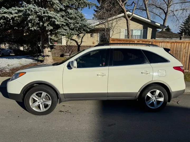 Hyundai Veracruz 2011 photo 2