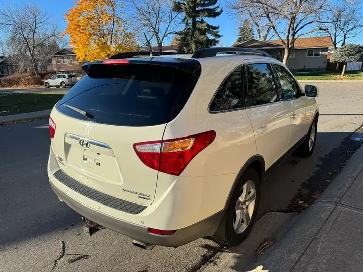 Hyundai Veracruz 2011 photo 4