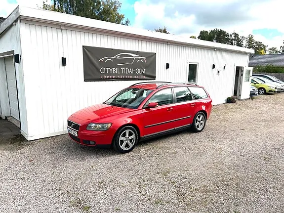 Volvo V50 2005 photo 2
