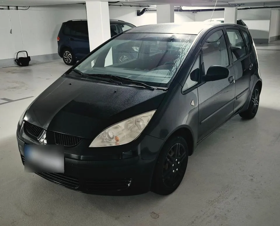 Mitsubishi Colt