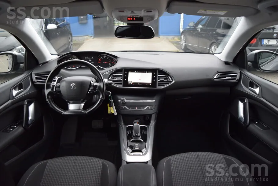 Peugeot 308 2019 photo 4
